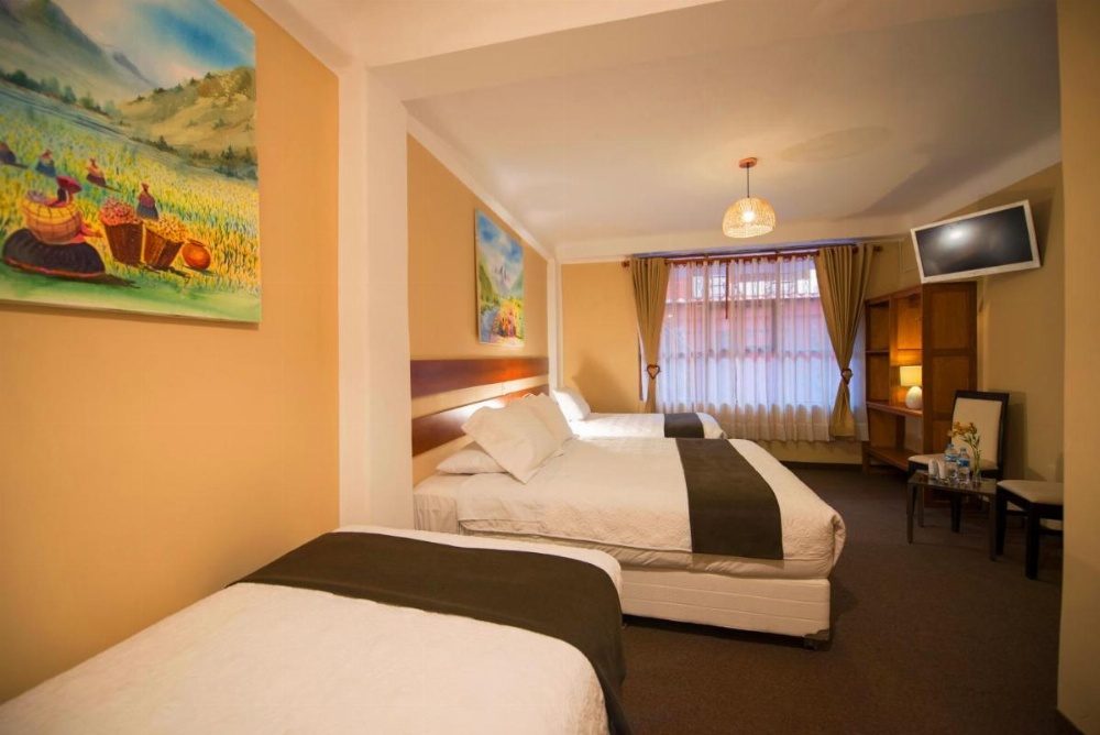 Room image 3